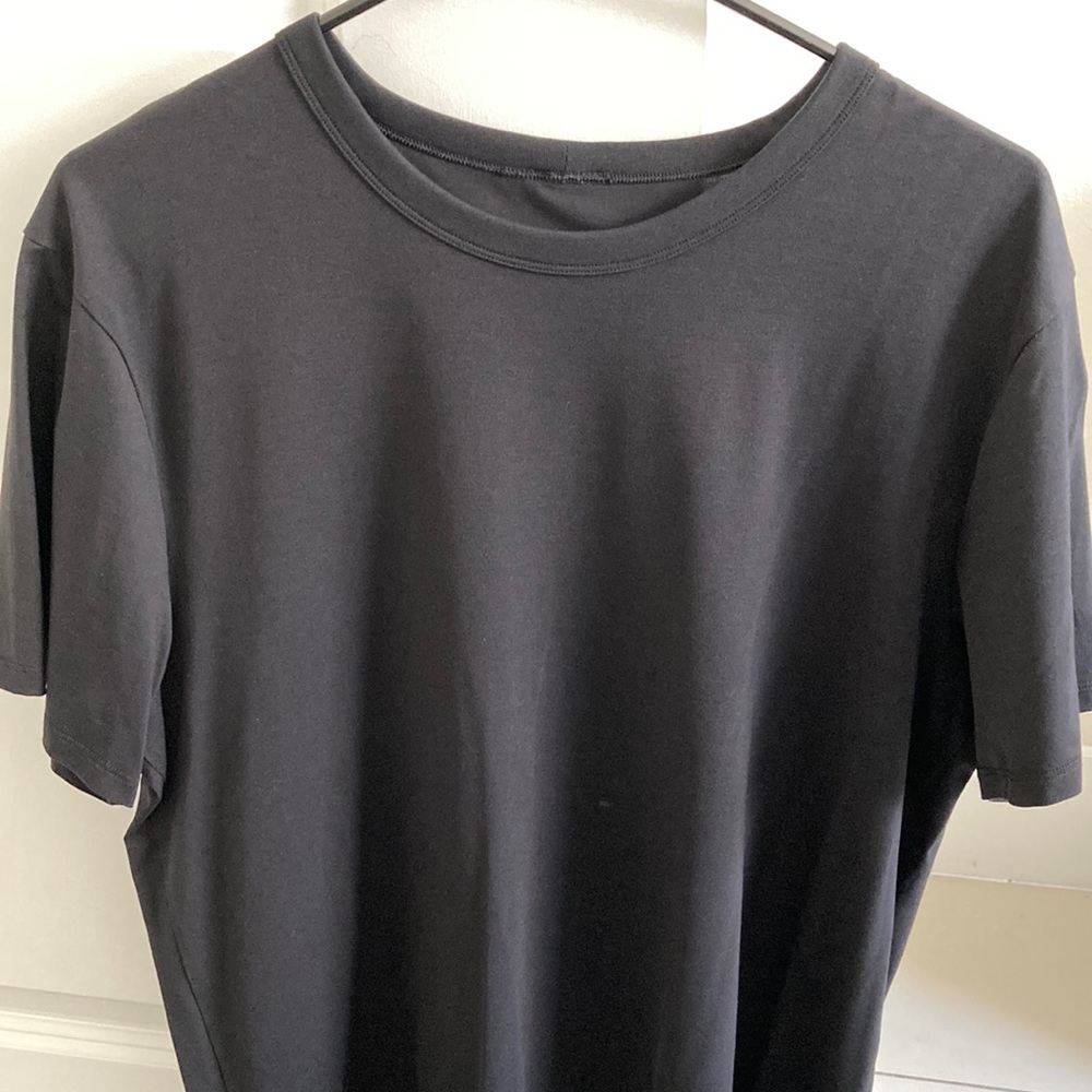 Lululemon Fundamentals Short Sleeve Black Men’s Large